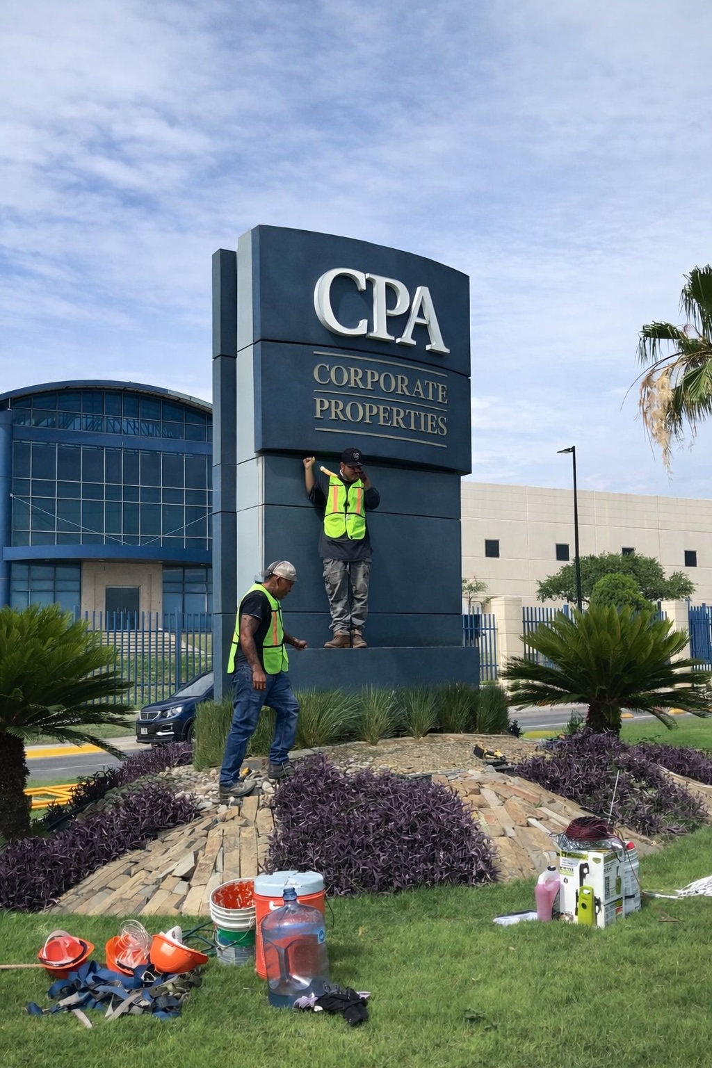 Proyecto de fachada comercial